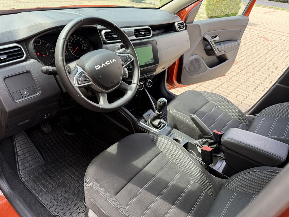 Dacia Duster PRESTIGE climatronic navi jenti camera