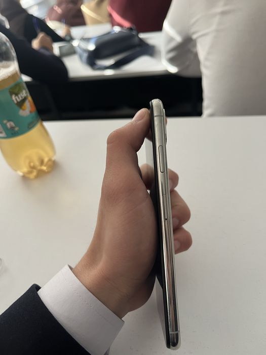 Iphone xs max srochna sotildii!!
