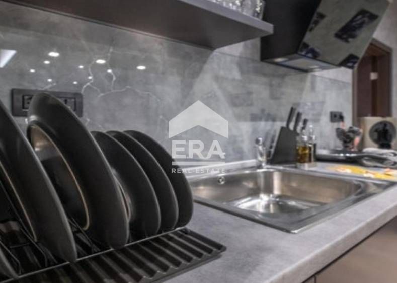 Продава се Тристаен апартамент в София, Център - 105 кв.м за 2761 €/кв.м - Снимка #5