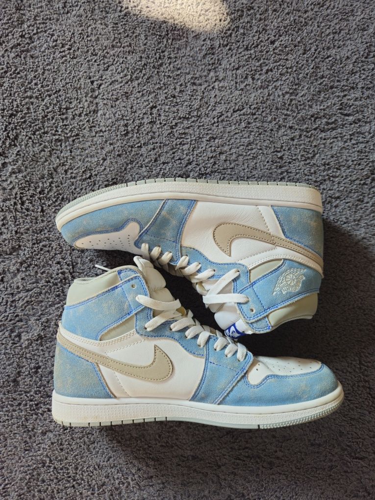 Jordan 1 high hyper royale