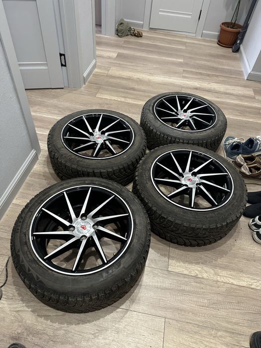 Зимняя резина BRIDGESTONE с новыми Воссенами