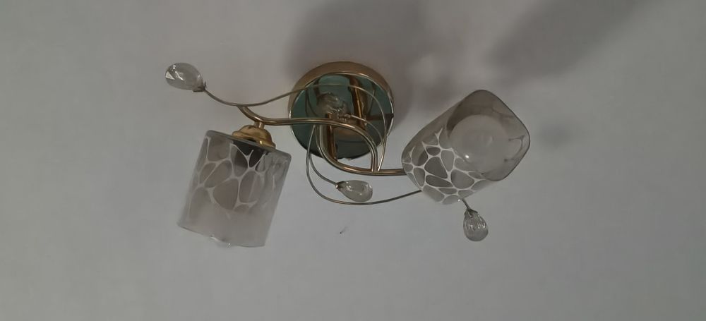 Продам три люстры потолочные