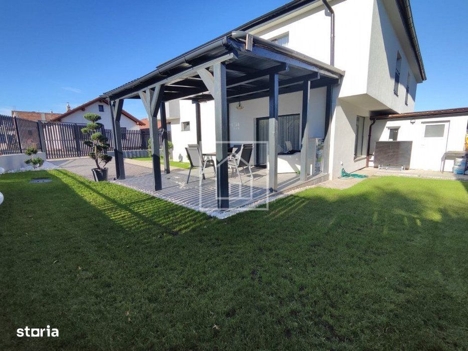 Casa moderna, complet utilata zona Calea Cisnadiei