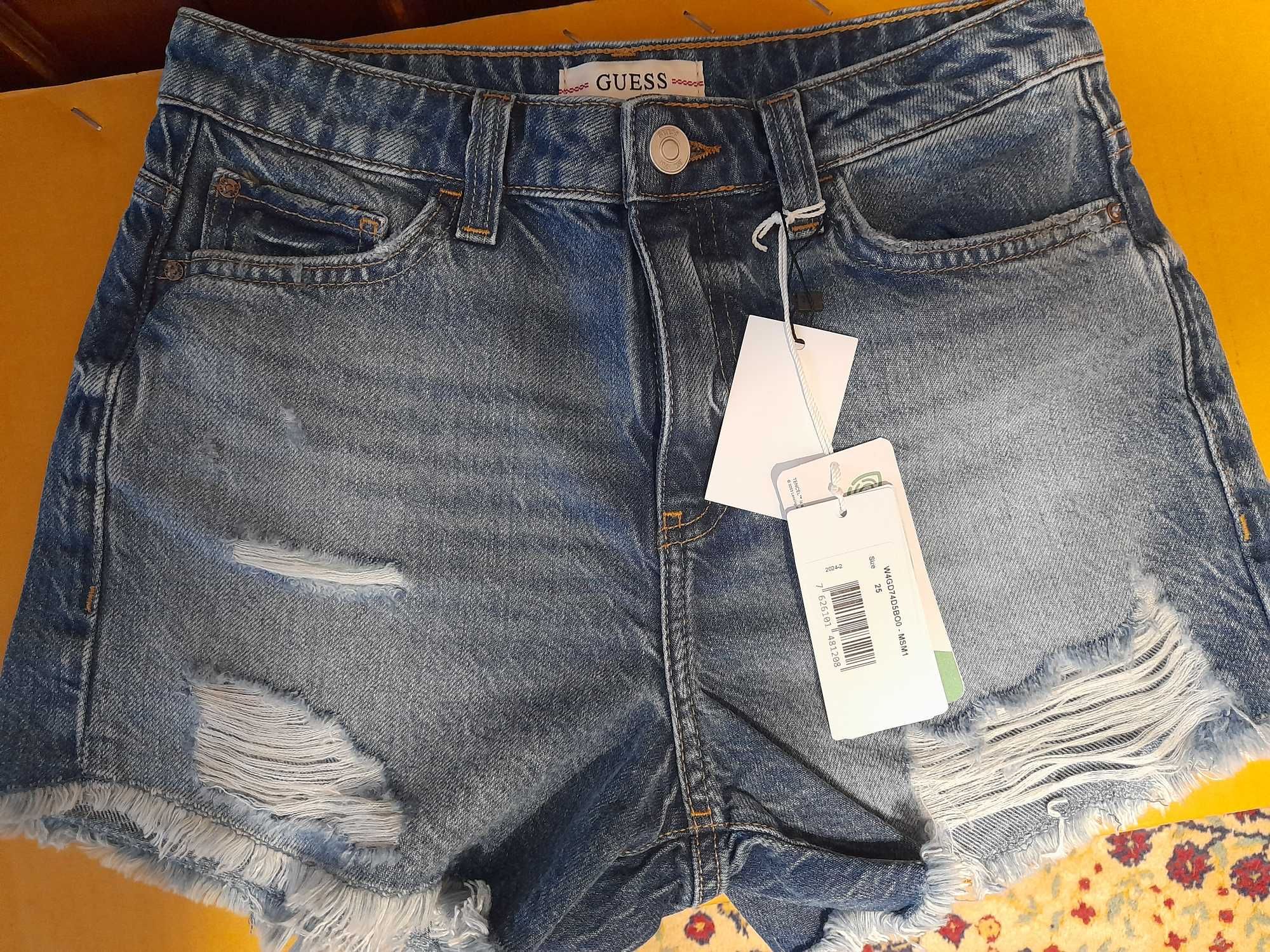 Къси Дамски Дънки GUESS