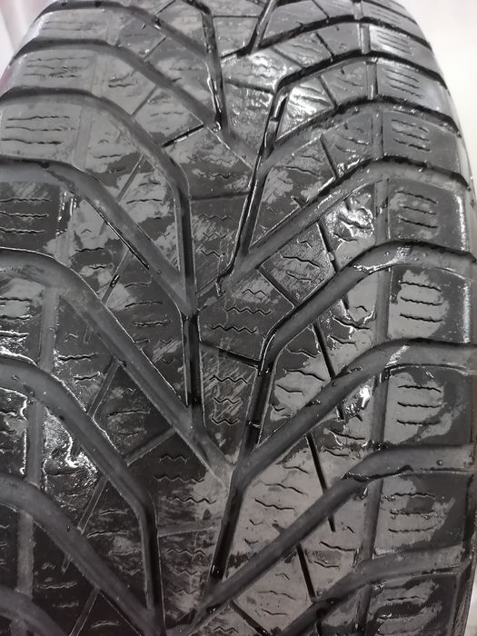 Anvelope în stare buna  iarna 215/60/16 dot 2019 și 3 jante tabla