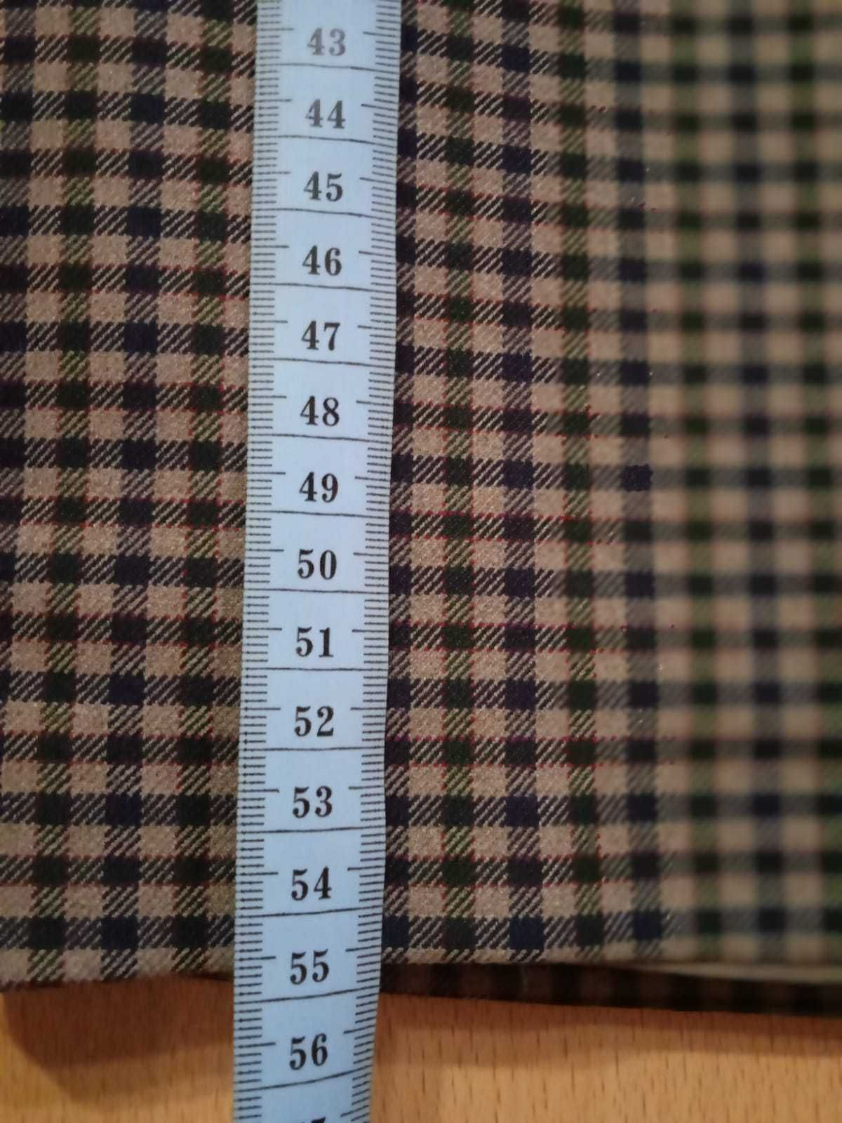 Костюм (пиджак+юбка) офисный, размер 48-50 (EUR 44)