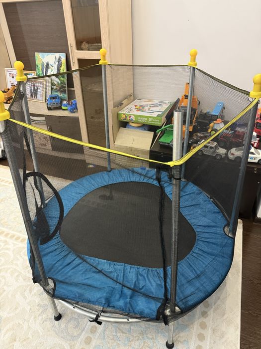 Детский батут для дома