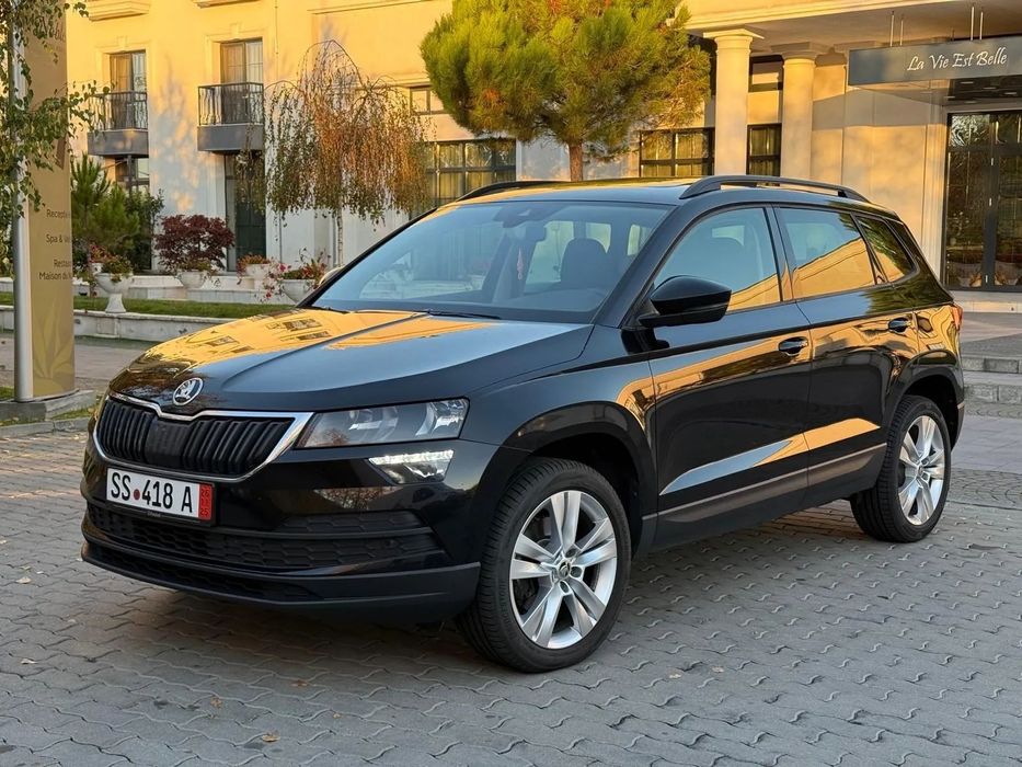 Skoda Karoq 2.0 Tdi 150 CP Euro 6 Navi Tableta Panoramic Camera Keyless Apple