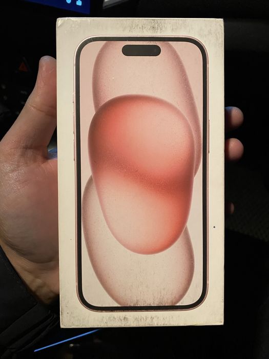 Продам Айфон 15 128