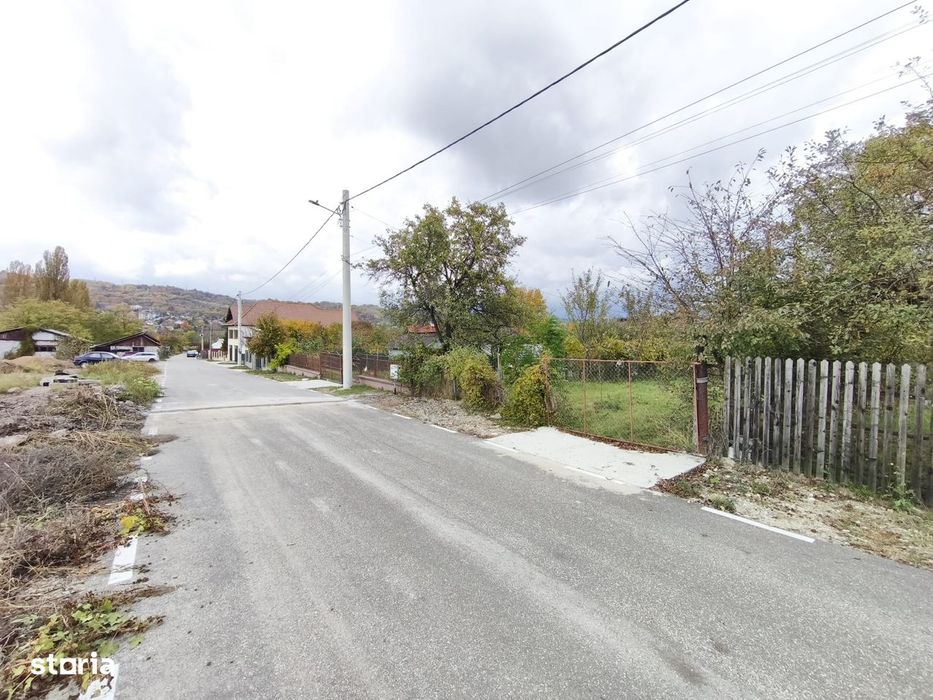 ROANDY - Teren ideal constructie casa sau pensiune-Valea Barbusii