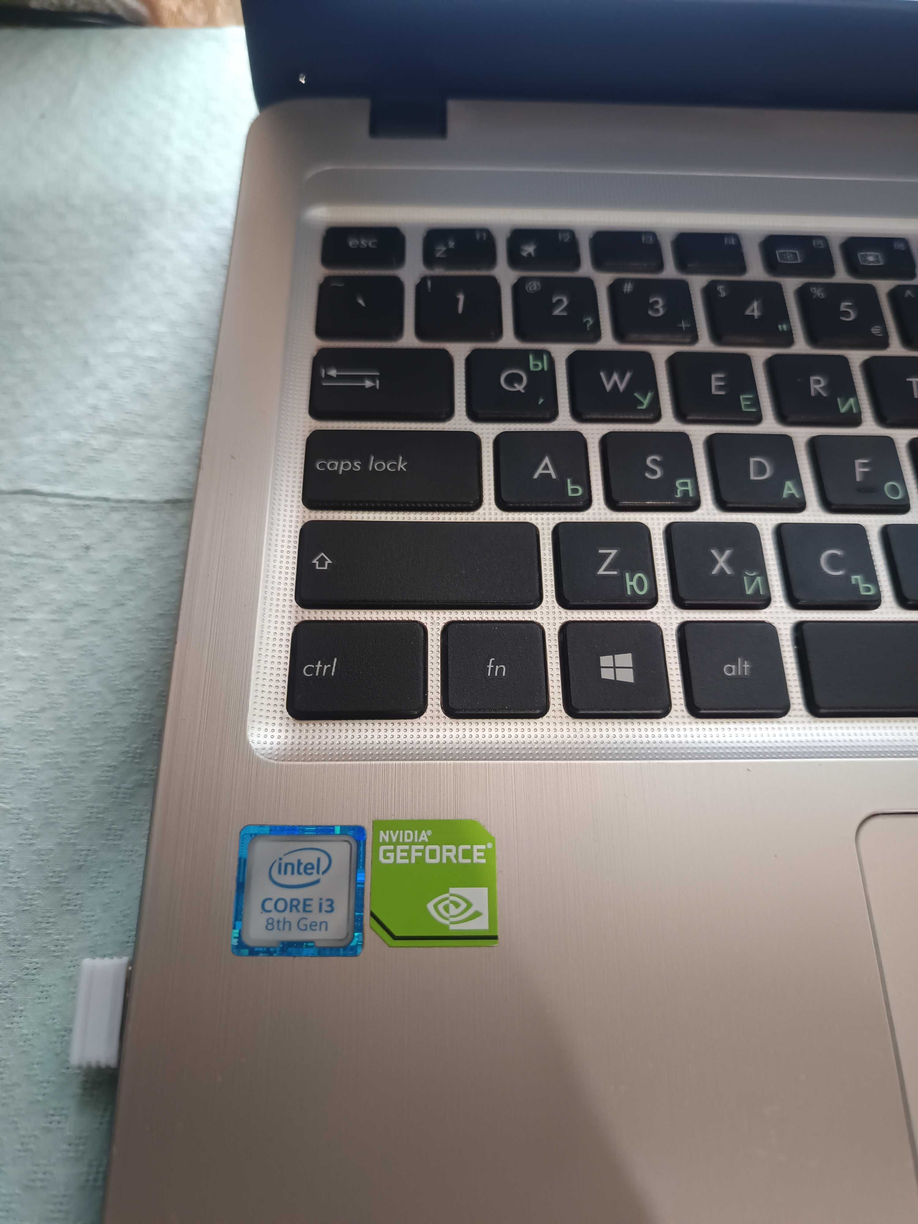 Лаптоп asus x540ub