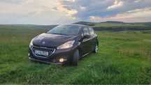 Vand Peugeot 208 1.2 Benzina