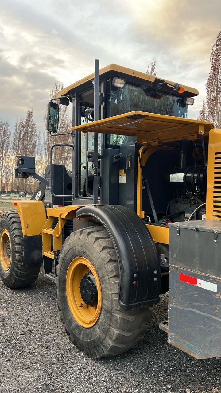 Продам погрузчик LW 300 на ходу