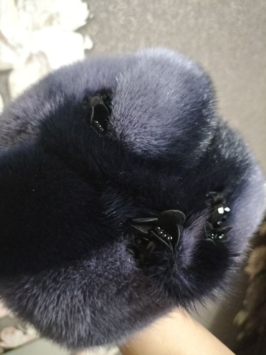 Продам шапку норковую женскую