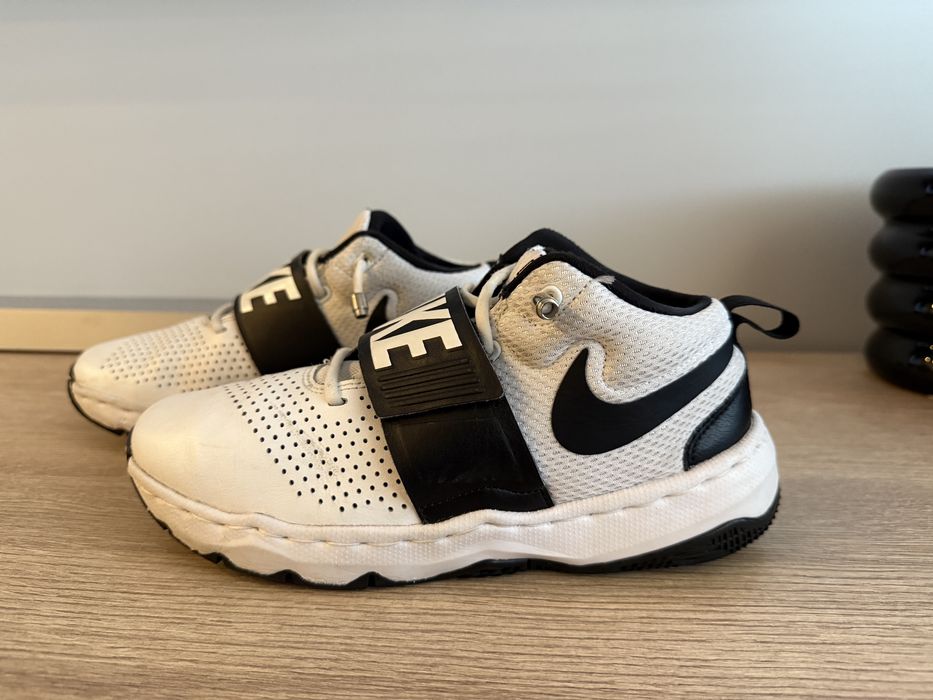 Маратонки Nike 38 размер