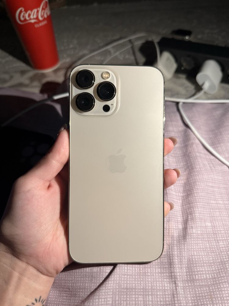 Продам IPHONE 13 Pro Max
