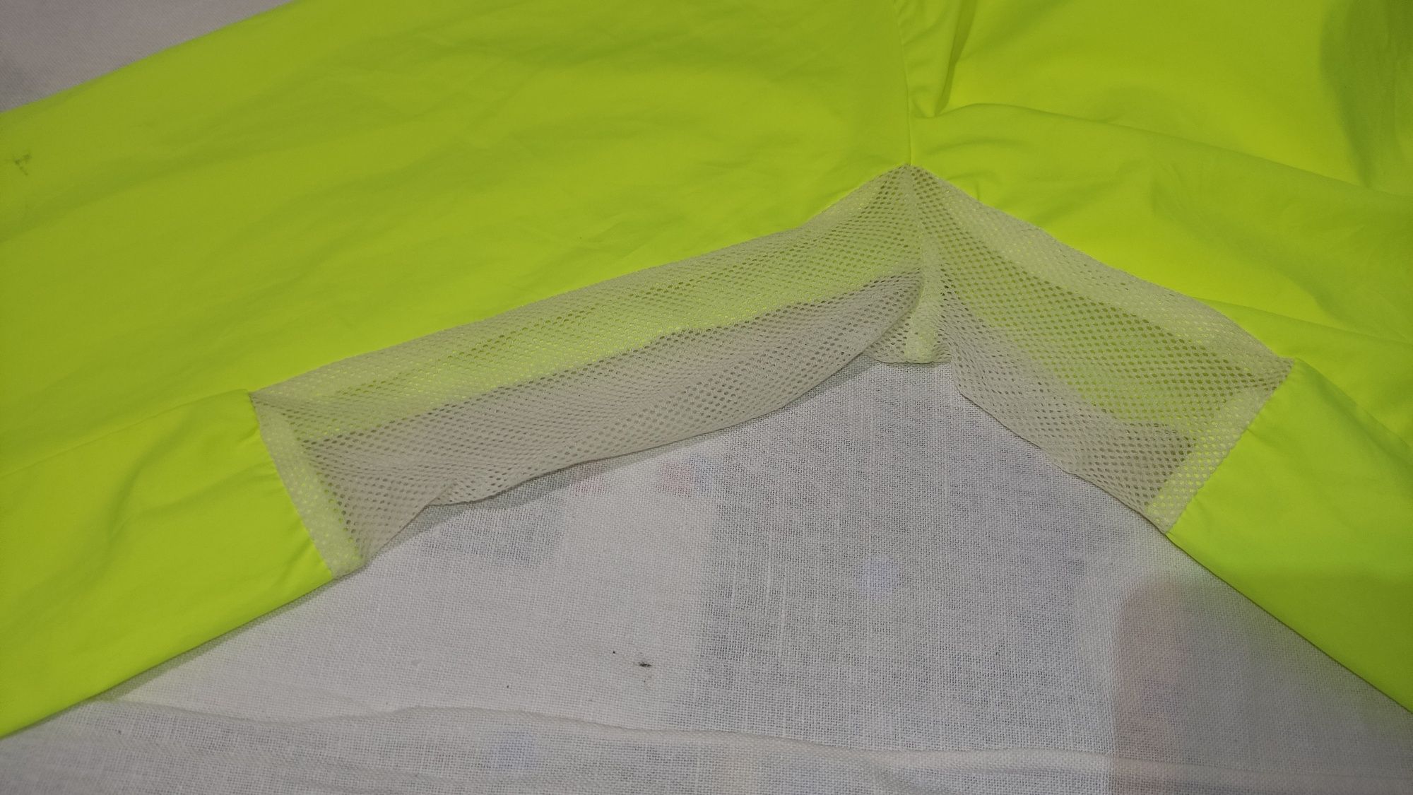 Geaca fâș Trek Bontrager Circuit Windshell Wind Jacket mărime XL bike