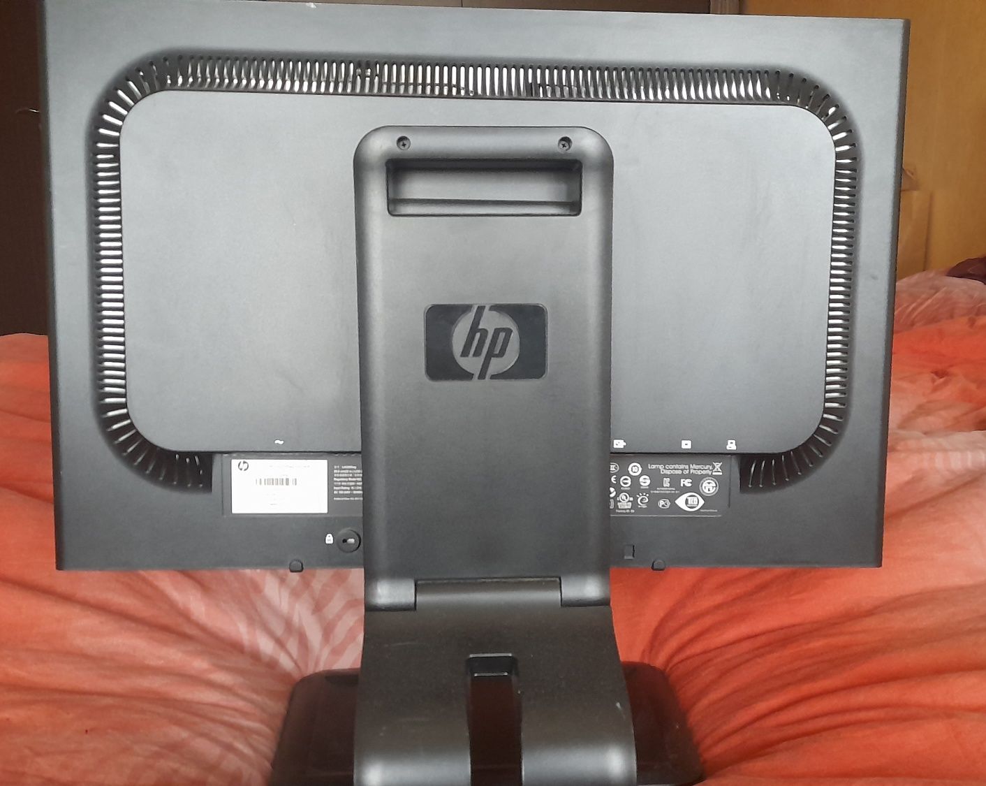 Монитор HP LA2205 -22"