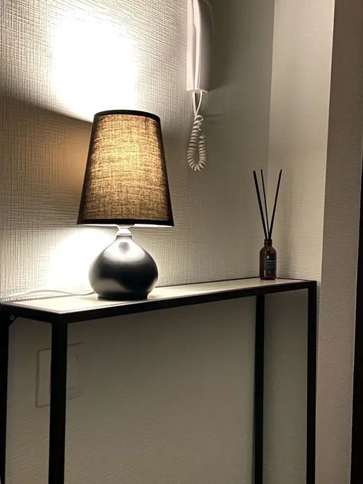 Лампа прикроватная ночник светильник настольный с абажуром