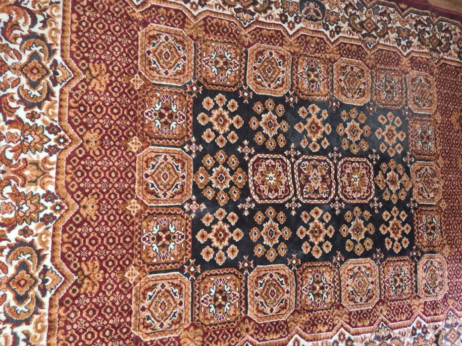 Продаётся покрывало на диван.