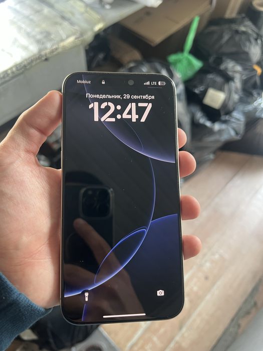 IPhone 15 pro max natural titanium
