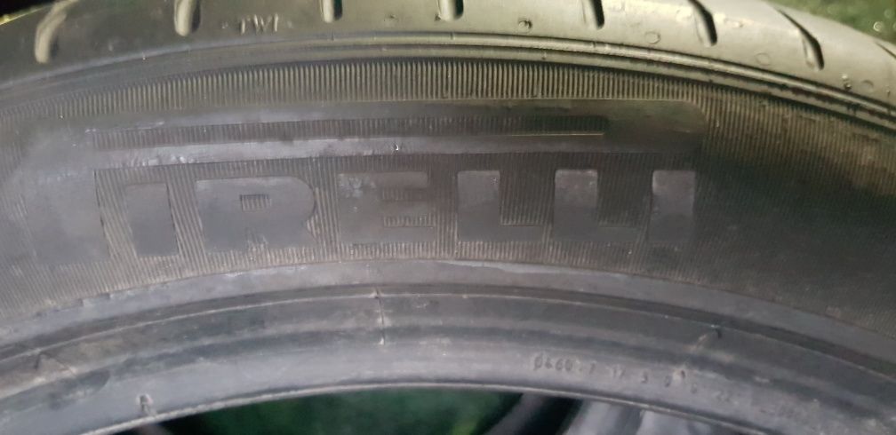 Anvelope 2x255 40 18 pirelli dot 2o mm 4.5