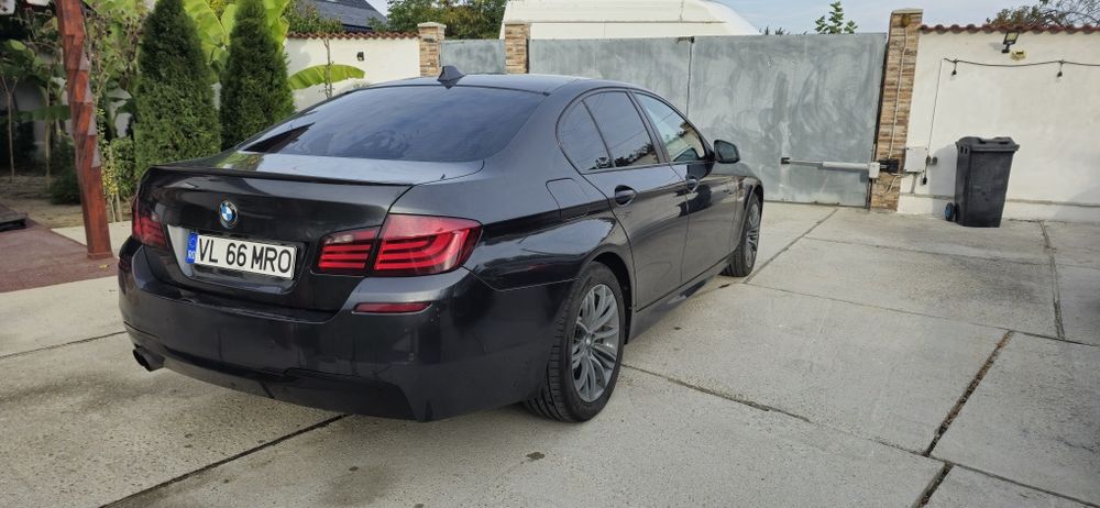 Bmw F10 520d 184cp 2010 M pachet automat padele impecabil