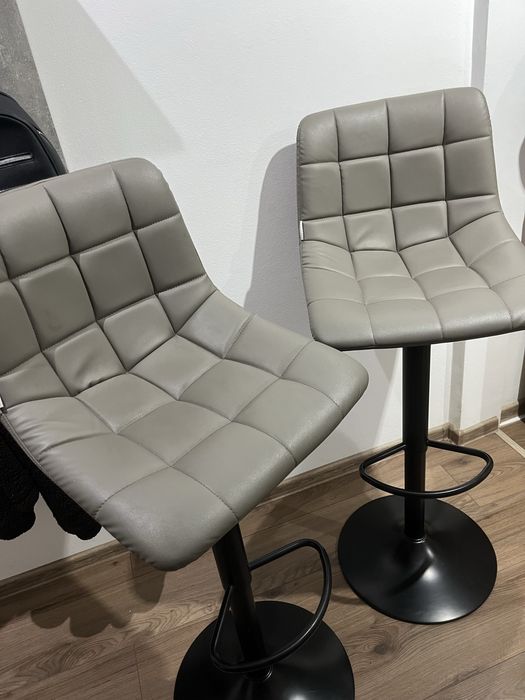 Scaune tip bar gri reglabile