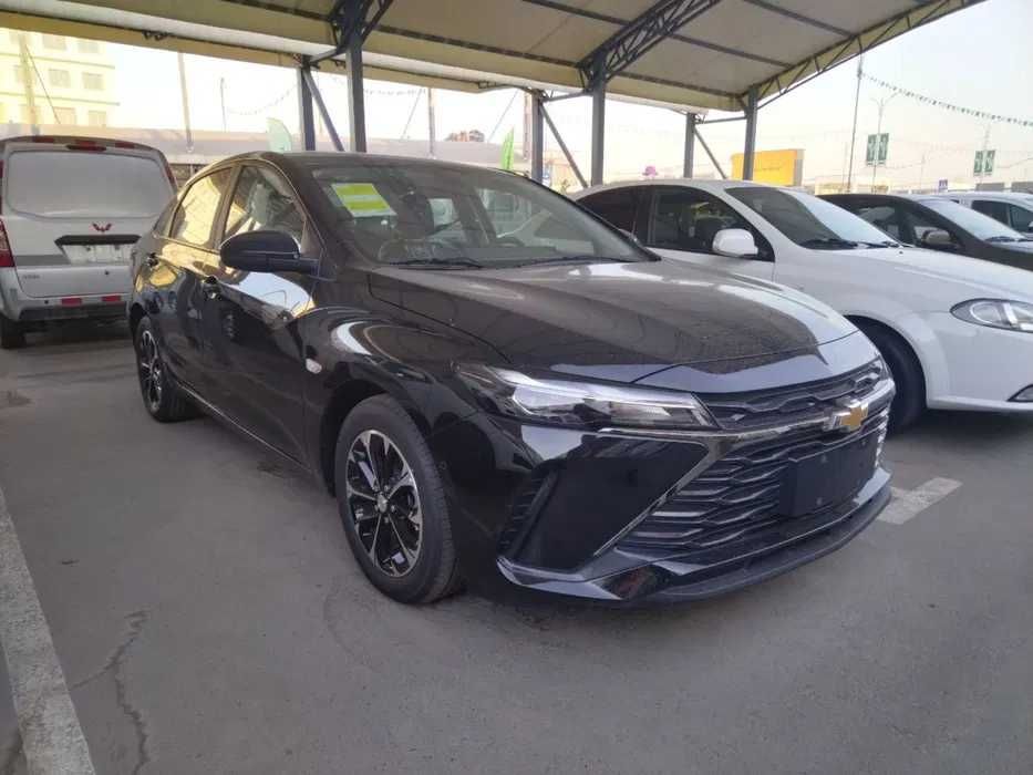 Chevrolet Monza 1.5 atmosferniy
