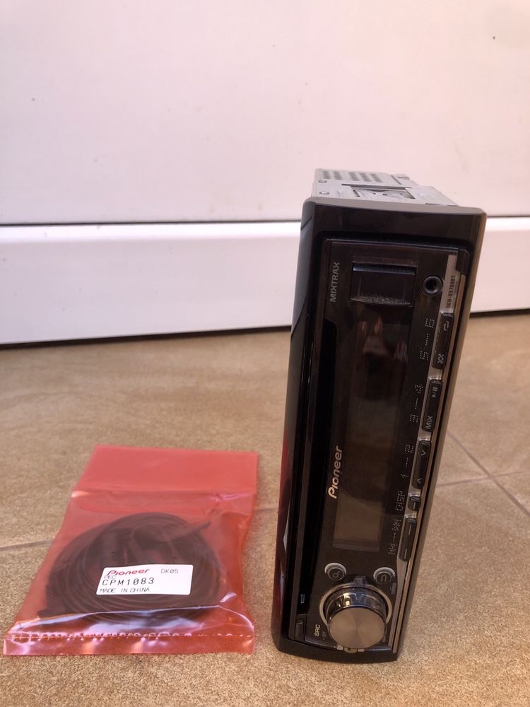 Pioneer DEH-X5700BT авто радио