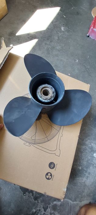 Винт, пропелер, витло за Evinrude,  Mercury,  Suzuki,  Honda 4 модела