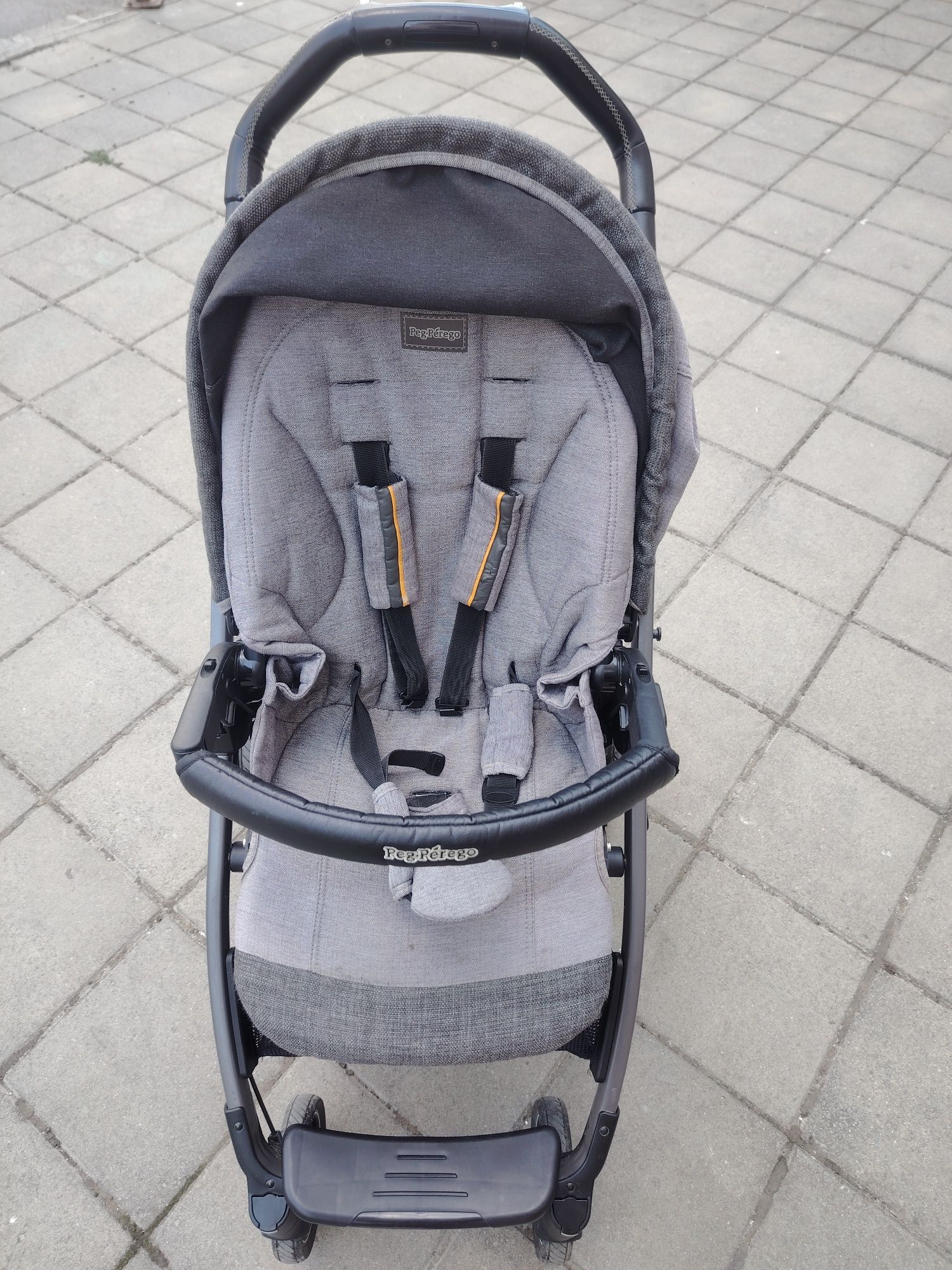 Детска количка Peg Pereggo