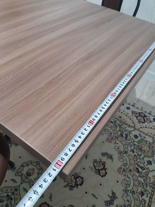 ПРОДАМ столы и стулья