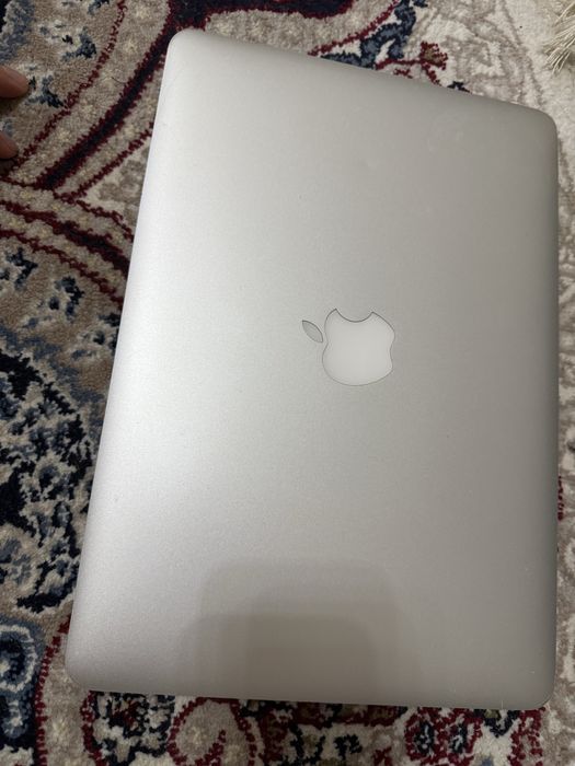 Продам MacBook Pro 13 2013 года