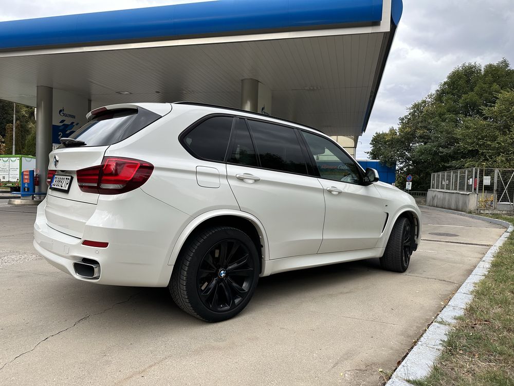 Продавам BMW X5 4,0D 313 к.с.