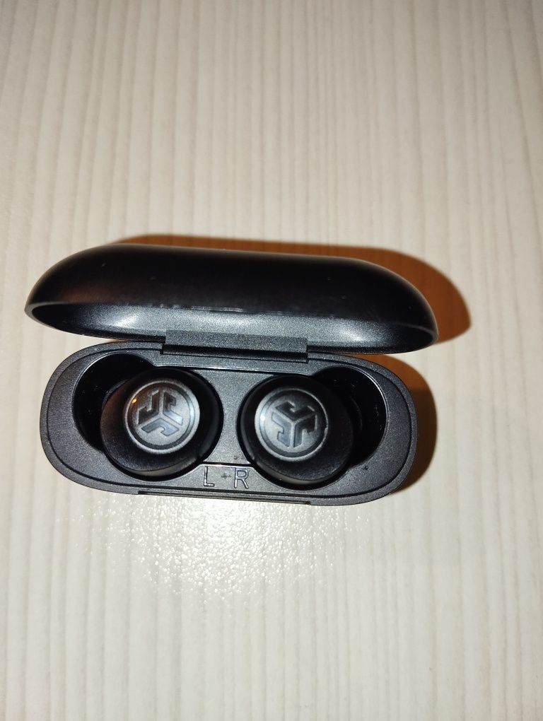 Bluetooth слушалки