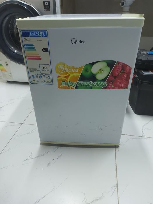 Продам холодильник