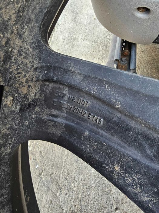 Jante Mercedes ML GL AMG A1644012002 R20 10J ET46 ML320 ML500 ML420