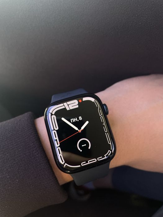 Продам APPLE WATCH 9 45 mm