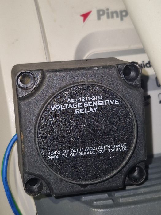 Зарядно реле за 2 акумулатора 12/24V 160A