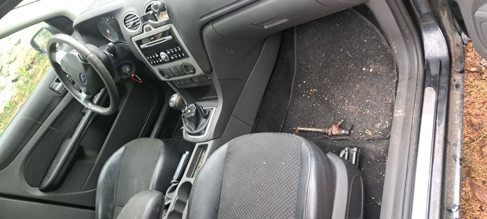 Dezmembrez Ford focus breakmotor nefuctional