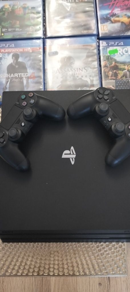 PS4 + 2 console+ 7 jocuri