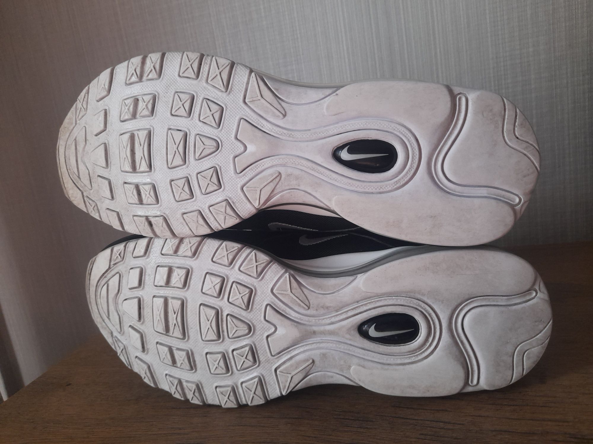Nike Air max 97 маратонки 45.5 номер.