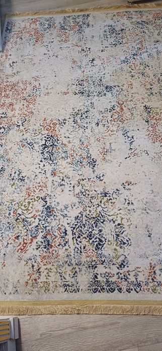 Продается  ковер