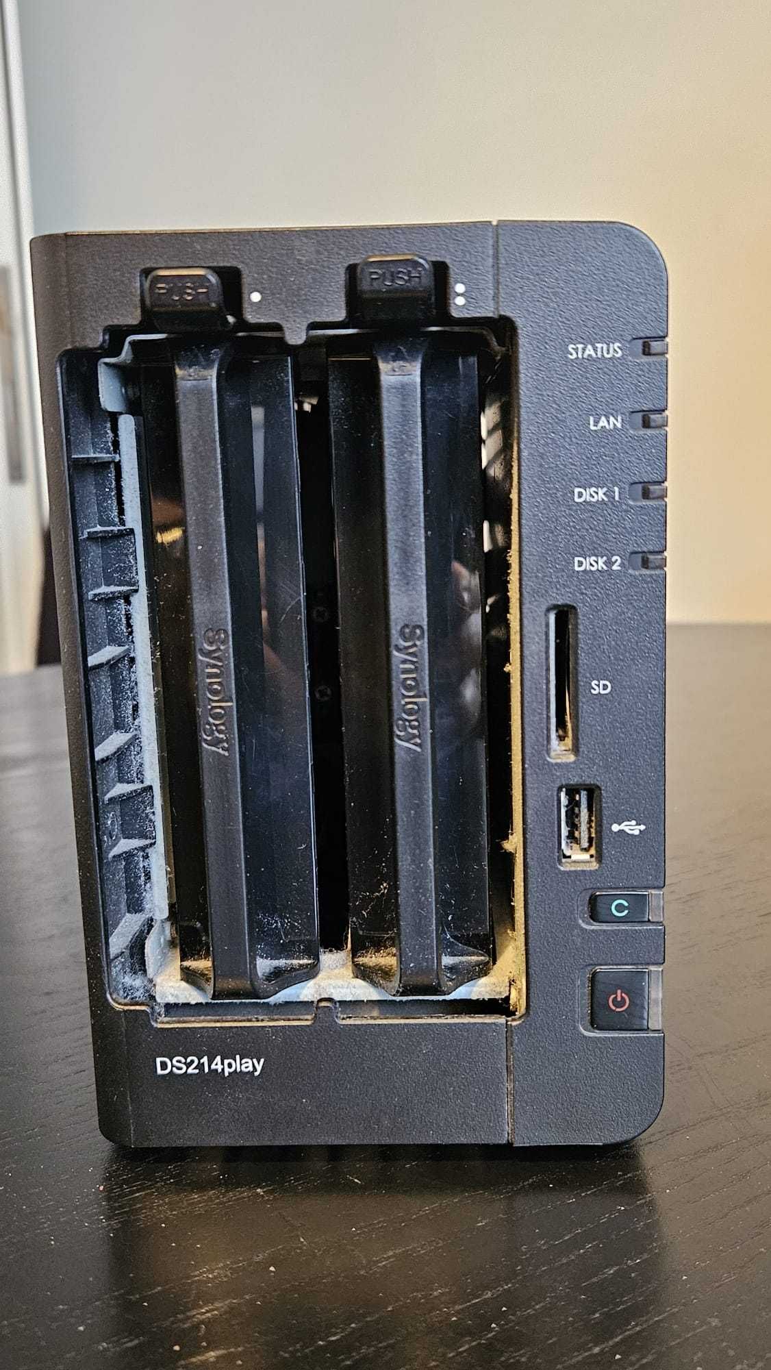NAS Synology DS 214 play