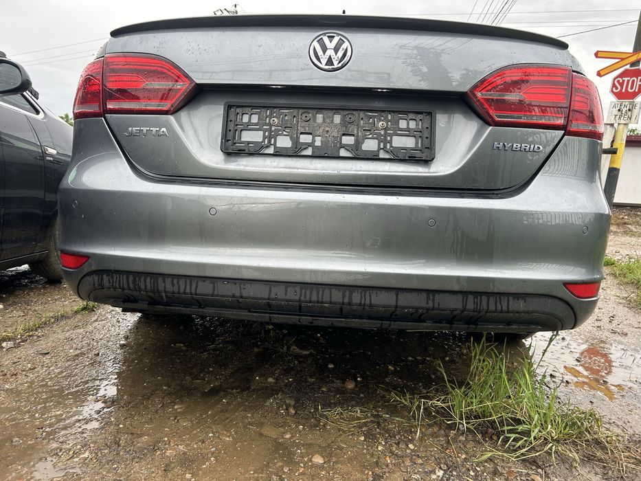 Bară față cu spălatoare faruri completă  Volkswagen Jetta 2014