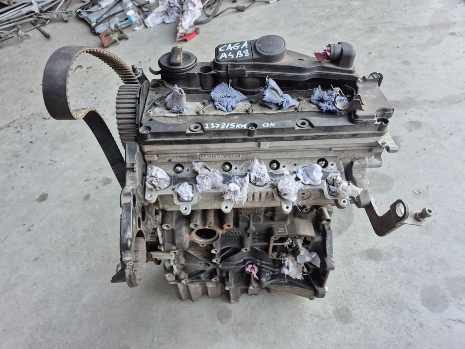 Motor CAGA audi a4 b8 an 2009 cu 237815 km