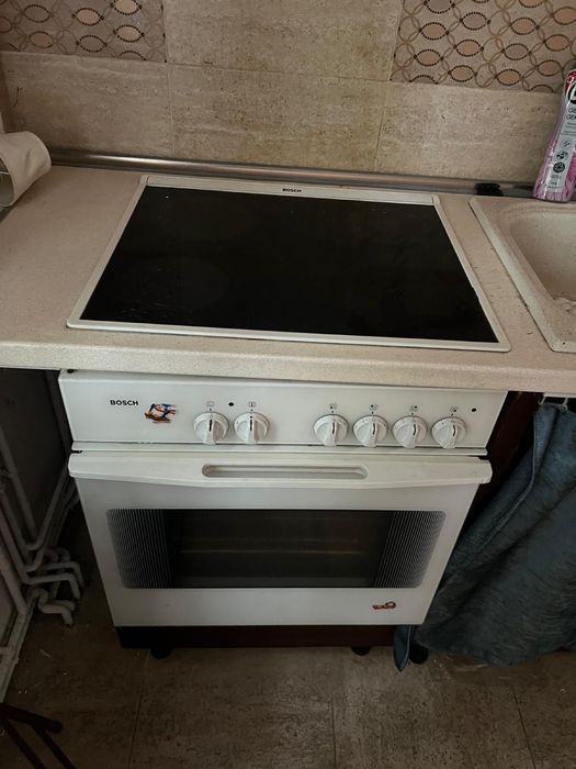 Cuptor si plita electrica Bosch