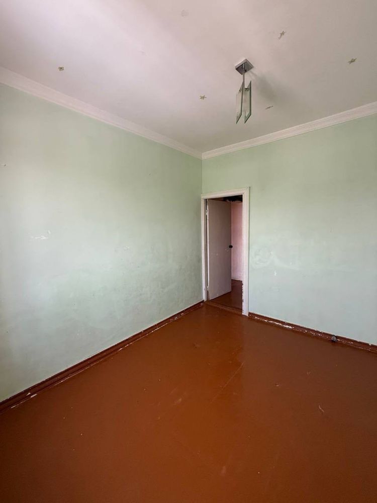 Продается 2 ком. Квартираплощадью 52 кв.м. В Саттепо ор. Банк