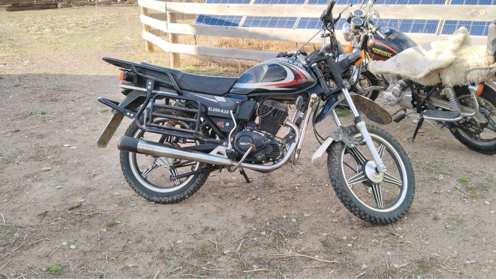 продается мотоцикл сонлинк , 200 кубов ,